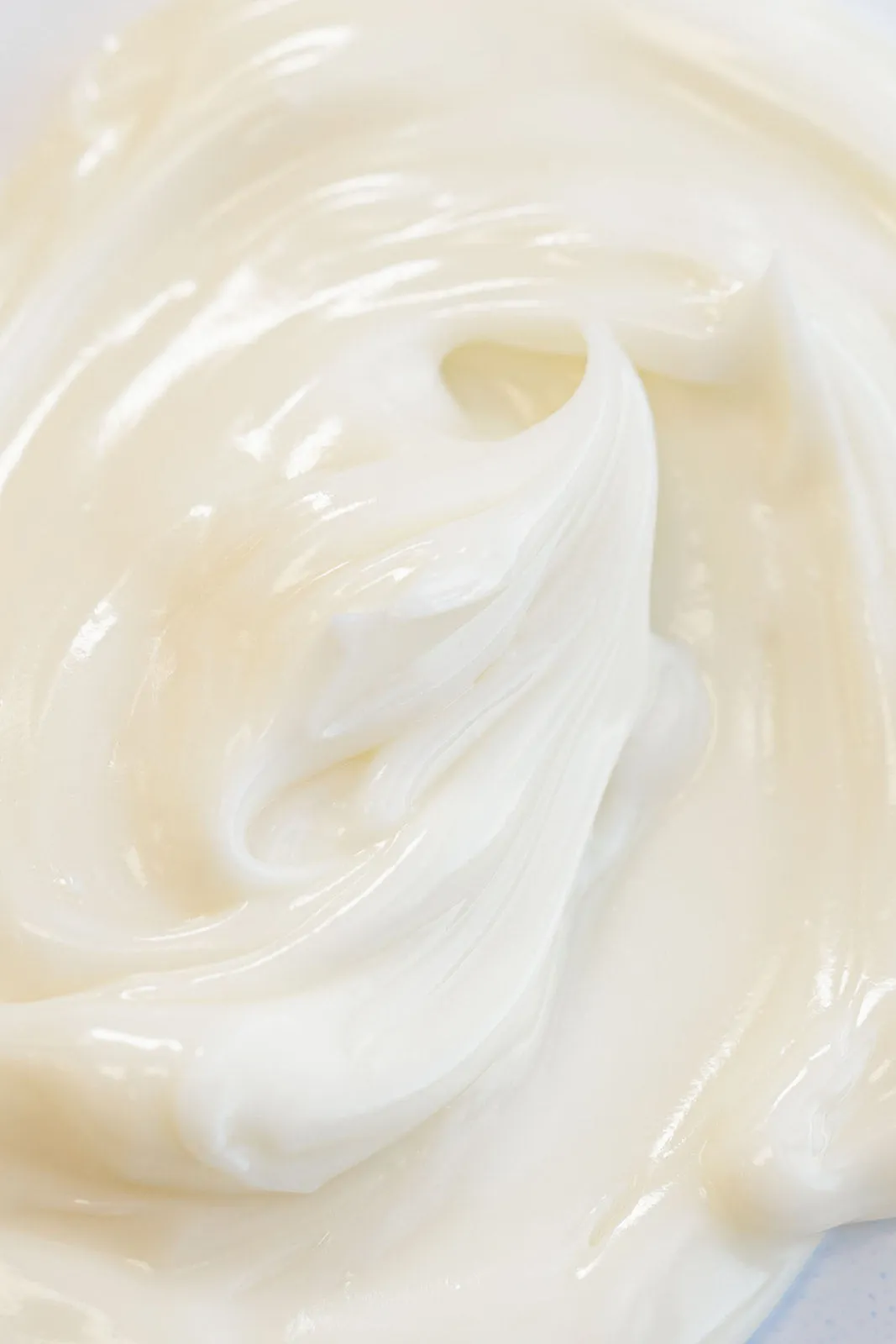 Discover Radiant, Youthful Skin with the AHA Lifting Cream